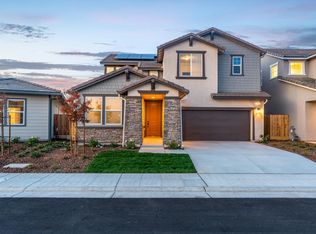 1143 Grant Ave W, Madera, CA
