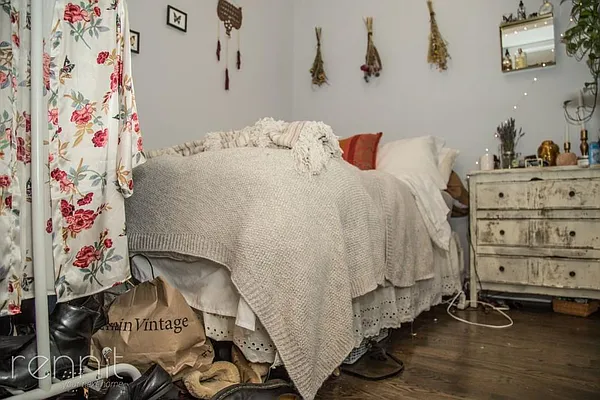 Rented by Rennit Inc. | media 47