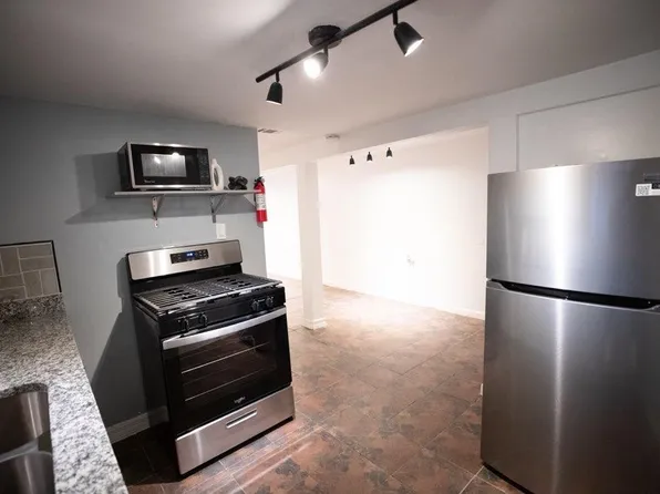 1217 S Avers Ave #1B, Chicago, IL 60623