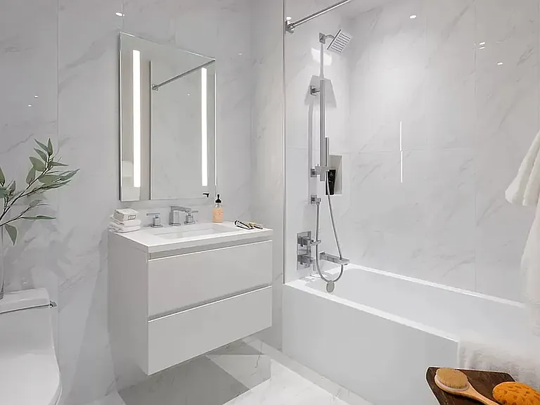 251 E 2nd St #9B — Photo 7
