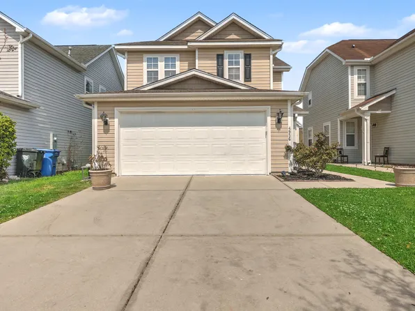 4956 Bishop Green Ln, North Charleston, SC 29420