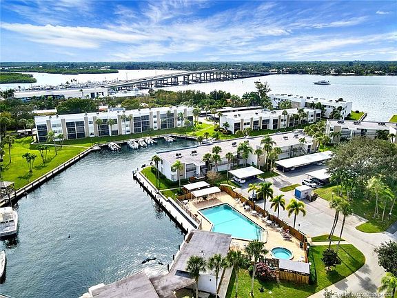 3rd image of 1950 SW Palm City Rd APT 3306