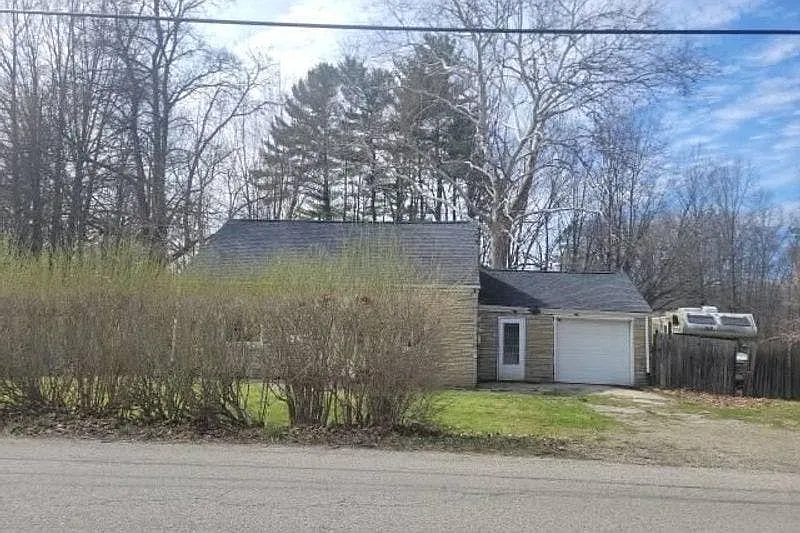 1342 Orkney Ave photo 1