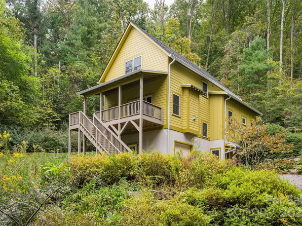 135 Spooks Branch Rd, Asheville, NC 28804