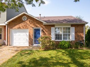 1472 Oxford St #1472, Carol Stream, IL 60188