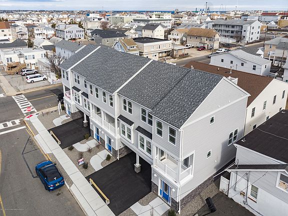 2nd image of 304-A Barnegat Avenue #Corner