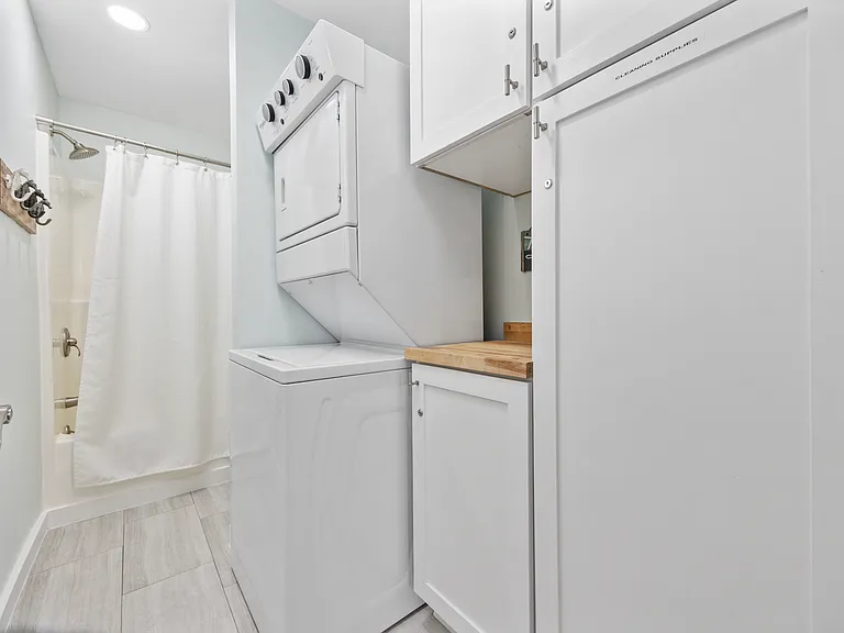 1505 Hillside Dr S #7 — Photo 19
