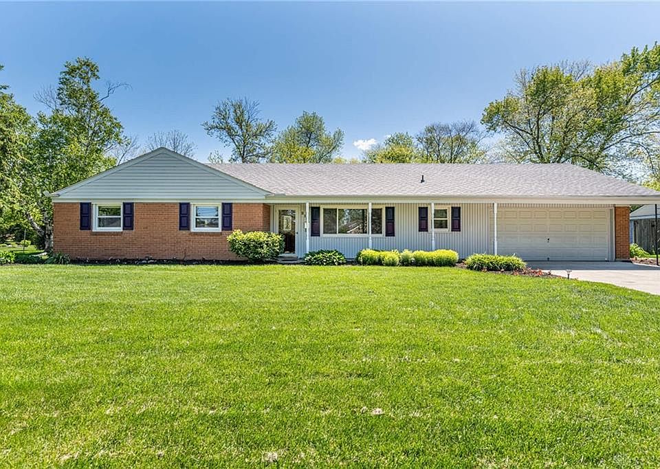 1st image of 210 Virginia Ave