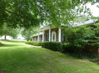 1120 McCubbins Ave, Cabool, MO 65689