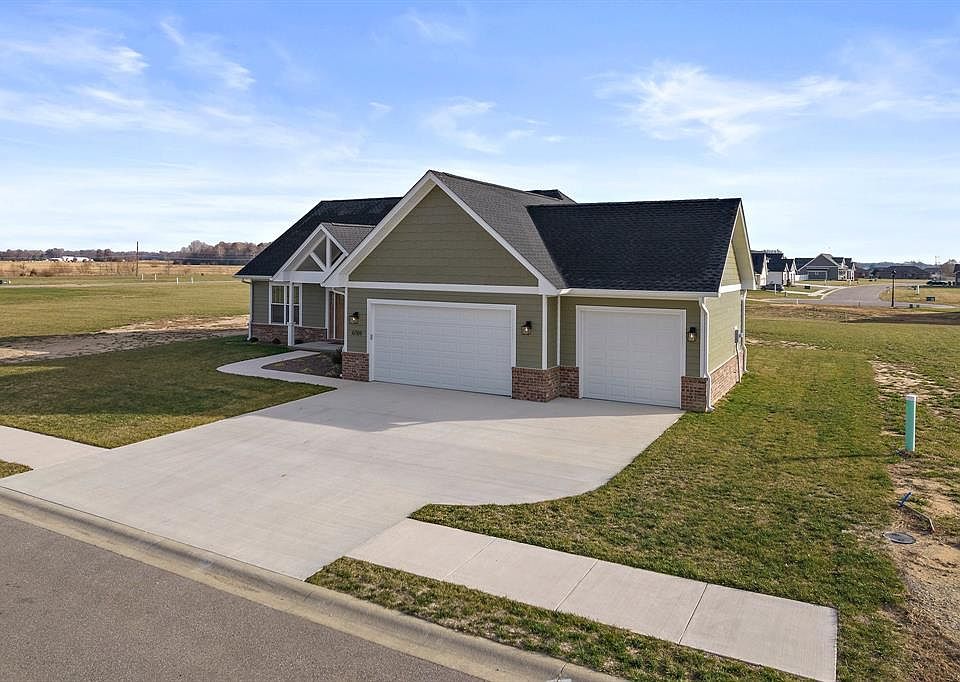 6769 Redbud Ln, Seymour, IN 47274 Zillow