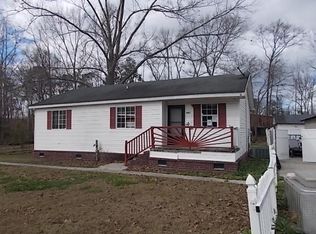 200 Genevia Rd, Goose Creek, SC 29445