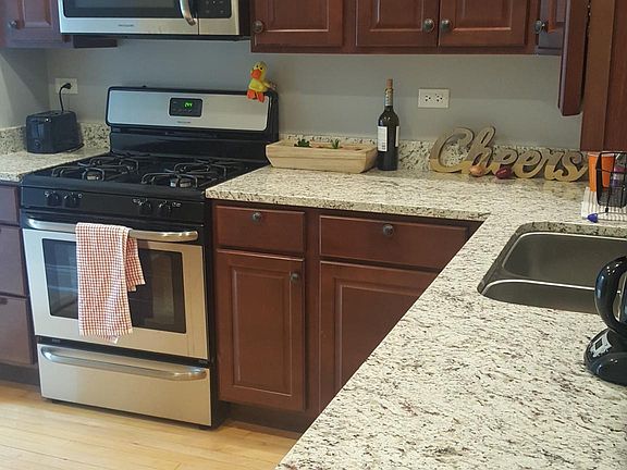 2nd image of 5442 N Ashland Ave