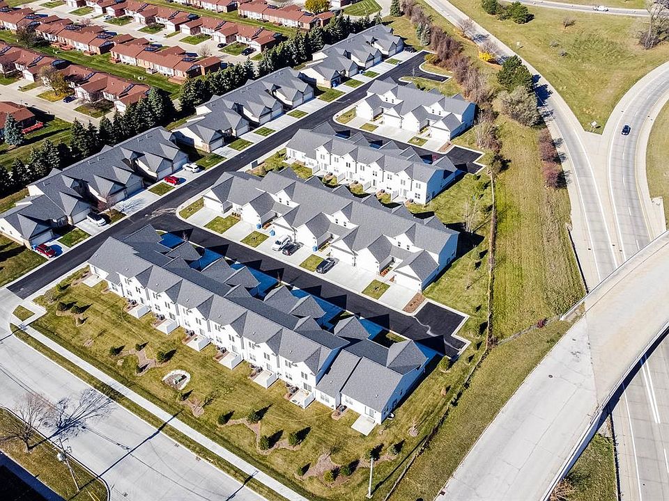 Cross Road Pines Apartments 26009 Pinehurst Warren MI Zillow