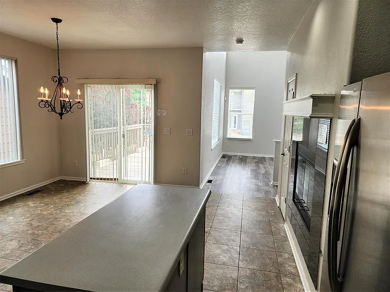 10639 Cherrybrook Cir — Photo 6