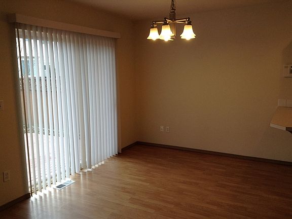 2nd image of 2304 179th St E