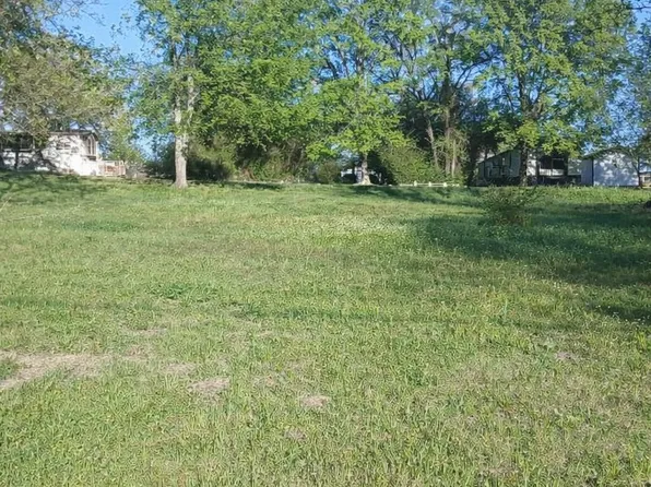 247 Wildwind St, Mabank, TX 75156