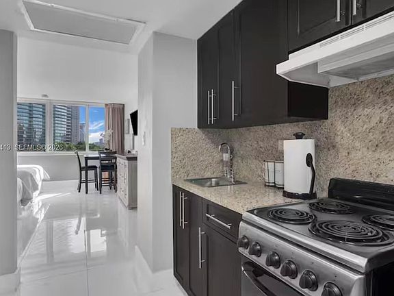 5th image of 19201 Collins Ave #440