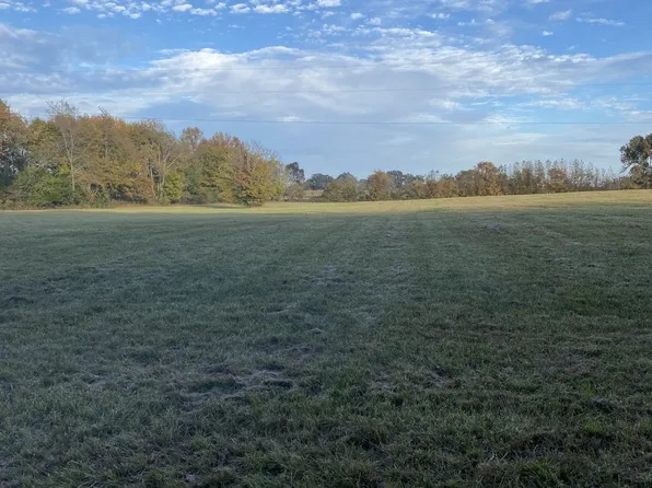 0 Capps Rd, Mc Ewen, TN 37101