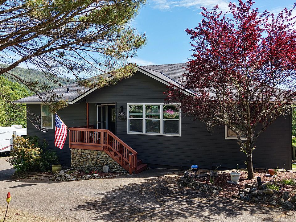 1st image of 381 Pinetop Ter