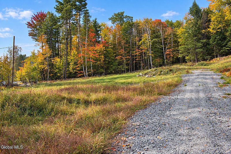 2nd image of L11.231 Valentine Pond Road