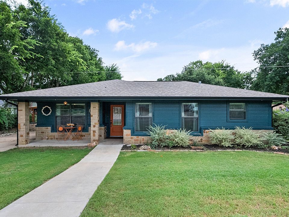 1st image of 141 Willowcrest