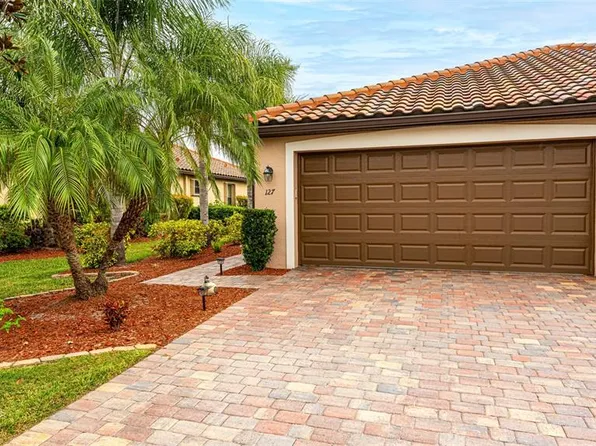 127 BABBLING BROOK RUN, BRADENTON, FL 34212