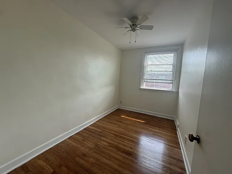 8432 Provident St — Photo 10