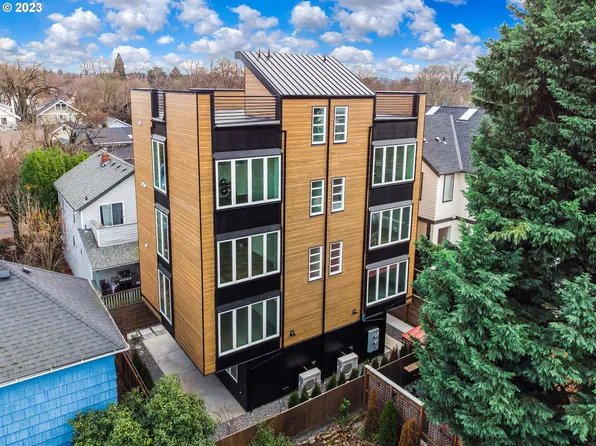 2135 SE 12th Ave, Portland, OR 97214