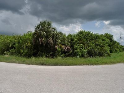 316/318 Peerless St, Lehigh Acres, FL, 33974