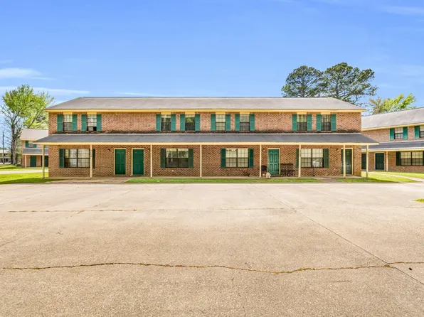 3157 Sierra Ct, Columbus, MS 39705