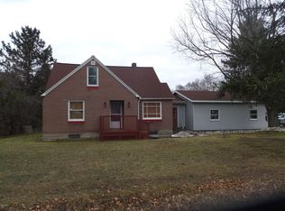 5224 Whitehall Rd, Muskegon, MI 49445