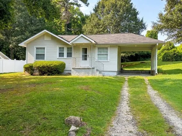 6057 Hill St, Douglasville, GA 30134