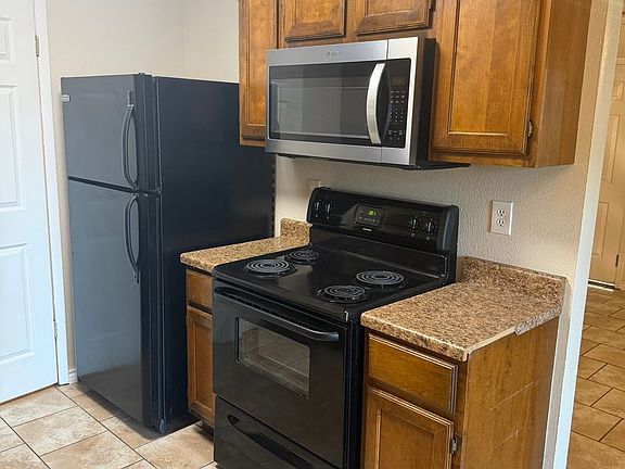4th image of 1100 Verde Dr Unit A-d