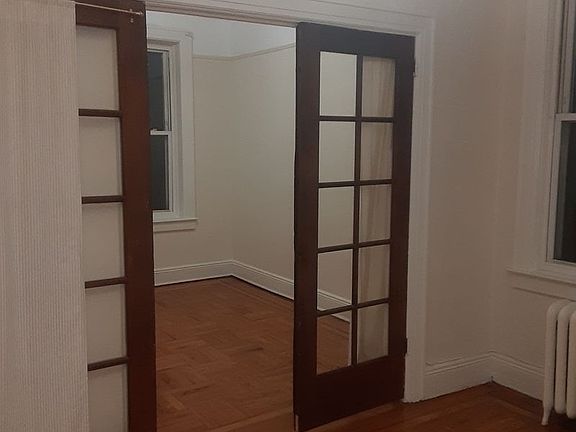 5th image of 25-32 34th St #2F
