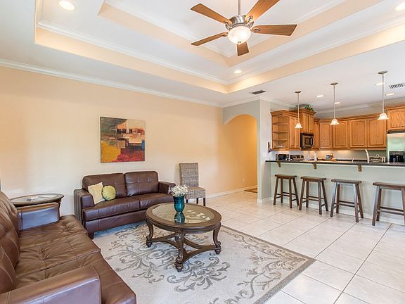 4th image of 215 Cora Lee Dr #A