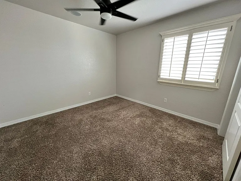 476 Gold Crown Rd — Photo 19