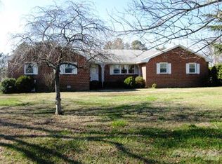 12559 Wards Rd, Machipongo, VA 23405