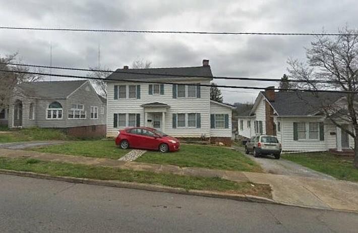 1st image of 1215 Oglewood Ave