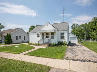 711 S Madison St, Cuba City, WI 53807
