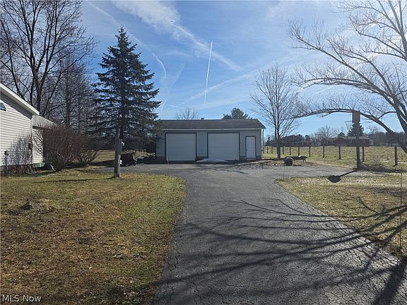 3rd image of 10885 Holi Dale Dr