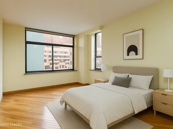 303 East 43rd Street image 8 of 14