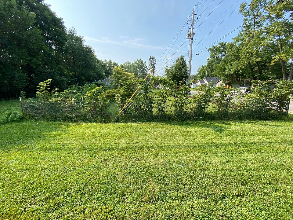 2nd image of 4363 Evanston Ave