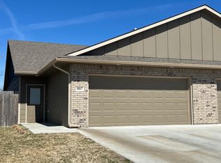 4867 N Hillside Ct #4867, Wichita, KS 67219