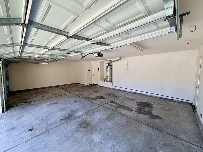 31141 Old Trail Cir — Photo 40