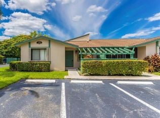 454 Lakeview Drive #1, Weston, FL 33326