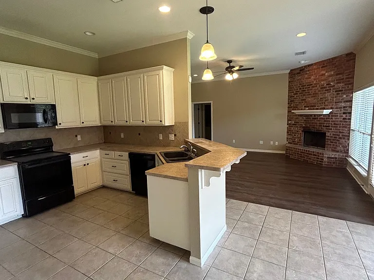 3020 Concho Bend Dr — Photo 4