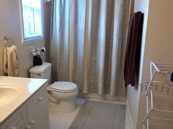 4th image of 2785 Devonshire Garden Ct #A