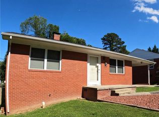 1102 Tabor St, High Point, NC 27262