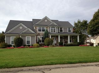 2979 Brookwind Dr, Holland, MI 49424