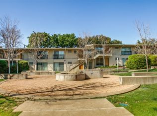 4616 W Lovers Ln APT 218, Dallas, TX